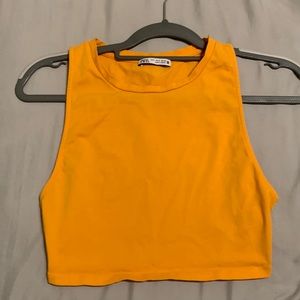 Zara orange crop top size small never worn ,